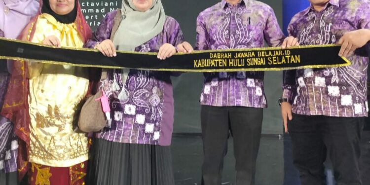 HSS RAIH PERINGKAT KE-3 PADA ANUGERAH KIHAJAR 2022