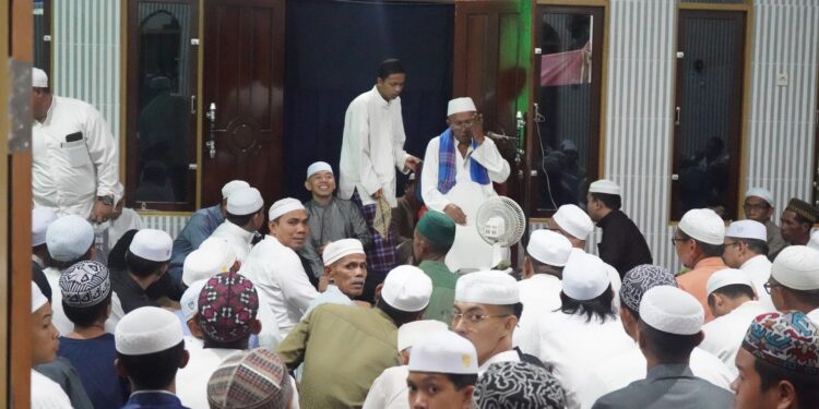 Wabup HSS Hadiri Syukuran Musholla Darussa’adah Yang Telah Selesai Direnovasi