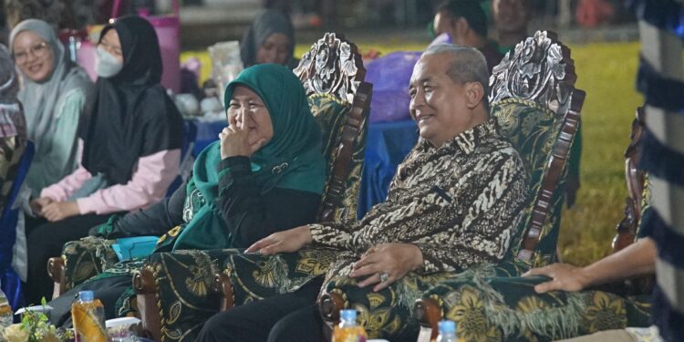 Bupati HSS Menghadiri Pagelaran Karasmin Banua Tahun 2022