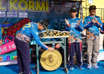 Bupati HSS Membuka Festival Komite Olahraga Masyarakat Indonesia “Kormi” Tahun 2022