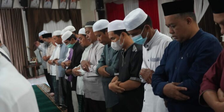 Pemkab HSS Kembali Menggelar Gerakan Sholat Subuh Berjamaah