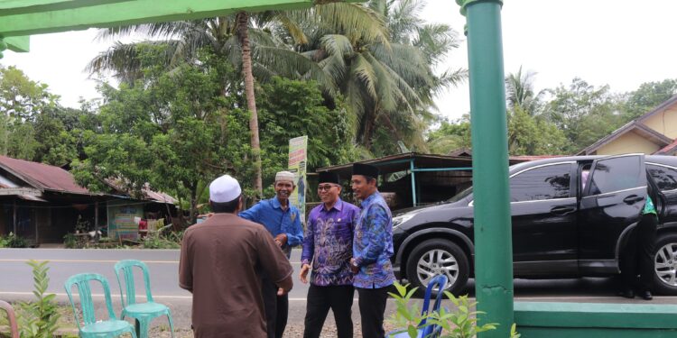 Wabup HSS Hadiri 100 Hari Meninggalnya Almarhum Ismail Bin Ramlah