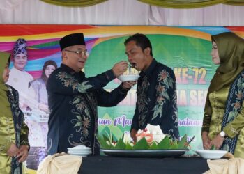 Bupati HSS Hadiri HUT Kecamatan Daha Selatan Ke 72
