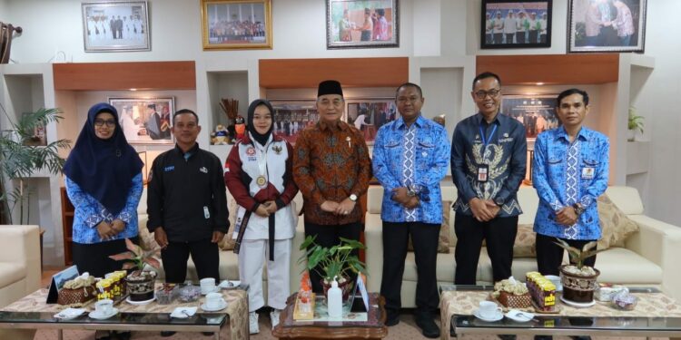 BUPATI HSS TERIMA KUNJUNGAN DARI KORMI HSS