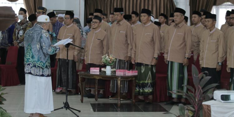 PENGUKUHAN DAN MUSYAWARAH KERJA DAERAH MUI KAB. HSS