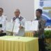 BUPATI MELAKUKAN PENANDATANGAN NASKAH PERJANJIAN HIBAH DAERAH DAN BERITA ACARA SERAH TERIMA BARANG MILIK NEGARA