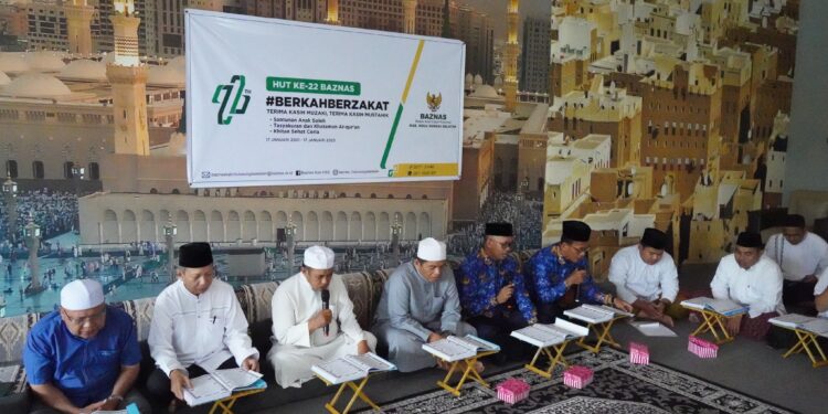 BAZNAS KAB. HSS MELAKSANAKAN KHATAMAN AL-QUR’AN DALAM RANGKA HUT BAZNAS KE-22