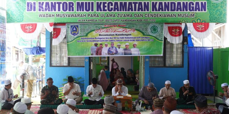 MUI KEC. KANDANGAN MENGGELAR ACARA PERINGATAN ISRA MI’RAJ