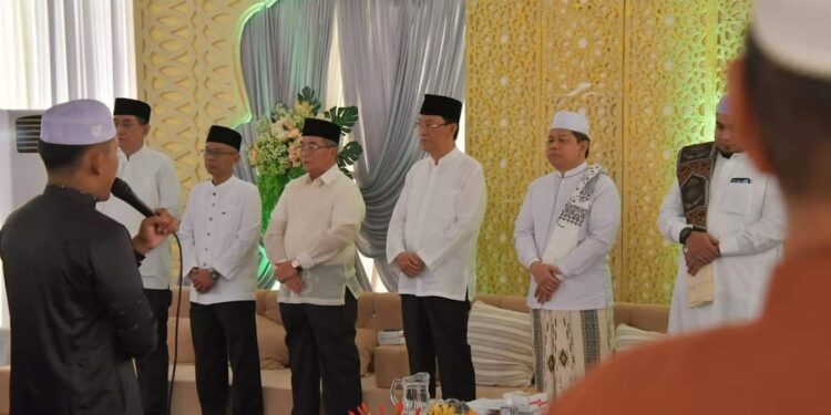 BUPATI HADIRI HAULAN GUBERNUR KE-7 KALSEL