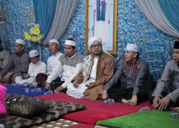 WABUP HSS HADIRI ACARA ISRA MI’RAJ DAN HAUL ABAH GURU SEKUMPUL