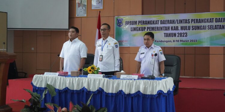 BAHAS PENYUSUNAN RKPD 2024, SEKDA KAB. HSS BUKA RAPAT FORUM PERANGKAT DAERAH