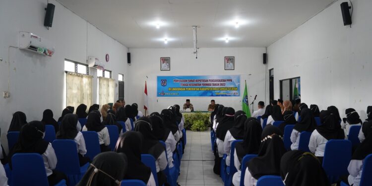 113 PPPK FORMASI KESEHATAN DI KAB. HSS TERIMA SK