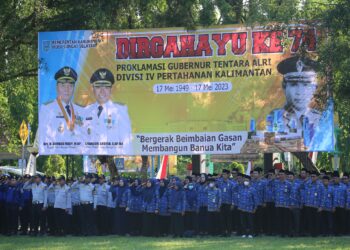 PERINGATAN PROKLAMASI GUBERNUR TENTARA ALRI DIVISI IV PERTAHANAN KALIMANTAN KE 74 TAHUN