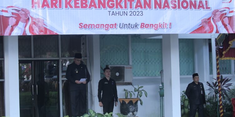 GELORAKAN SEMANGAT KEBANGKITAN NASIONAL, PEMKAB HSS GELAR UPACARA PERINGATAN HARKITNAS KE-115