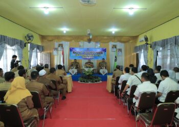 BUPATI TEKANKAN TERUS MAKSIMAL BERI LAYANAN DAN PROGRAM YANG BERMANFAAT BAGI MASYARAKAT