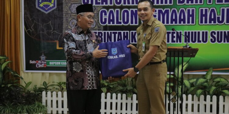 TRADISI PEMKAB HSS SILATURRAHMI DAN LEPAS CALON JAMAAH HAJI BERSTATUS ASN