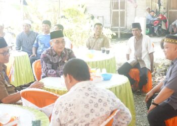 BUPATI HSS HADIRI SYUKURAN BERANGKAT HAJI BAPAK HERRY ROSADI & IBU NORFITRIANA