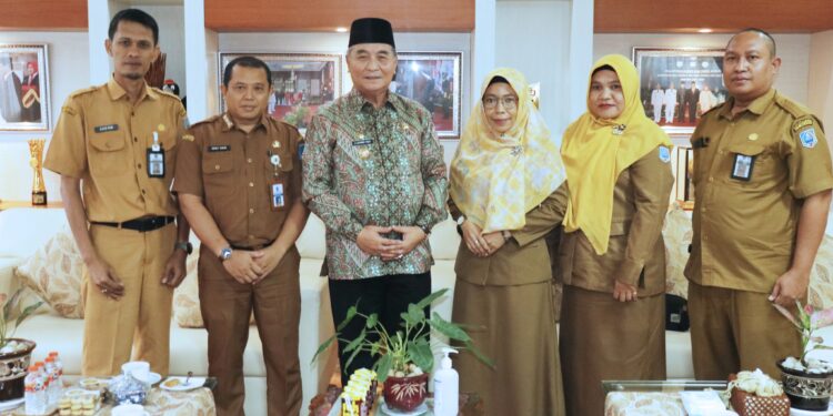 SEBANYAK 1028 SISWA KELAS IX SMP SE-HSS AKAN DIKUKUHKAN SECARA MASSAL