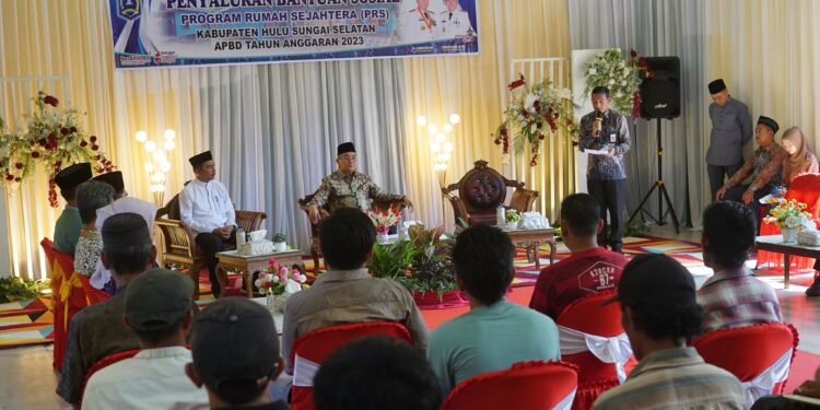 5.801 UNIT RUMAH SUDAH DIPERBAIKI DENGAN PROGRAM RUMAH SEJAHTERA (PRS) BUPATI HSS