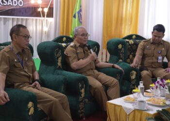 HADIRI RAKOR KECAMATAN LOKSADO, BUPATI HSS TEKANKAN PELAYANAN MAKSIMAL KEPADA MASYARAKAT