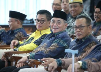 PERERAT SINERGI DAN SILATURAHMI DI KOTA SAMARINDA, BUPATI HSS HADIRI PELANTIKAN IKK-KALTIM PERIODE 2023-2028