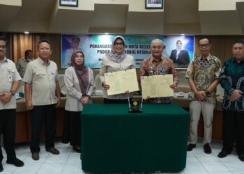 JALIN KERJASAMA DENGAN RSUP DR SARDJITO YOGYAKARTA, BUPATI HSS TANDATANGANI MOU