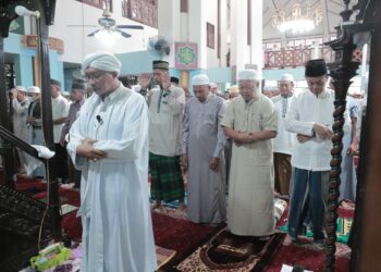 SEKDA KAB. HSS IKUTI SHOLAT IED ADHA 1444 HIJRIYAH DI MASJID QOBA AMAWANG KANAN KANDANGAN