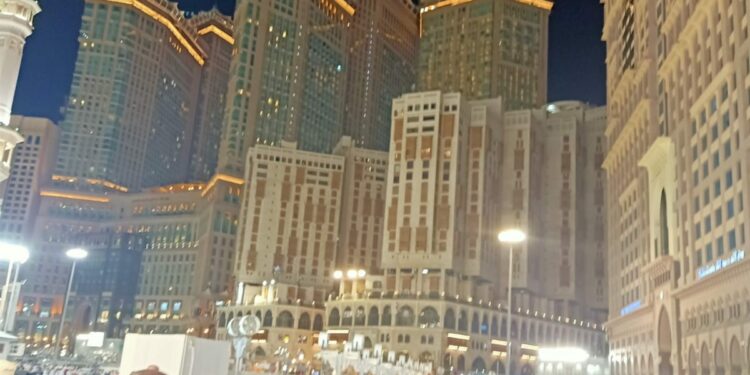 BDJ 10 LAKSANAKAN TAWAF IFADAH