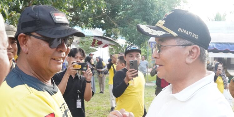 BUPATI HSS SAMBUT ROMBONGAN TURDES PAMAN BIRIN DI SMAN 1 ANGKINANG