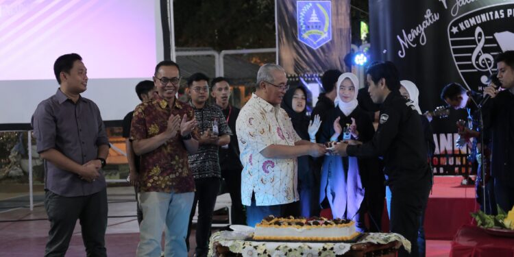 BUPATI HSS HADIRI ANNIVERSARY 1 TAHUN KOMUNITAS PEMAIN MUSIK KAB. HSS