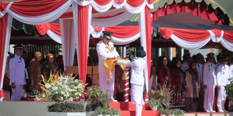 UPACARA HUT RI KE-78 RI DI HSS BERJALAN KHIDMAT