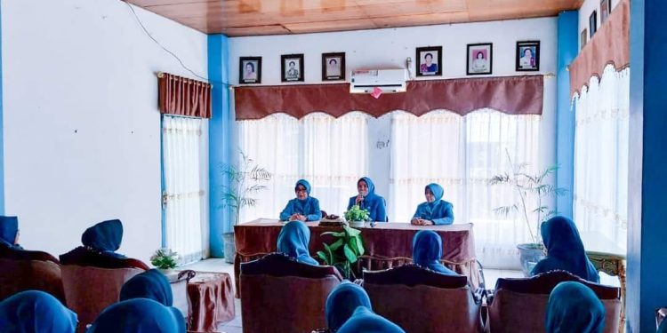 SILATURRAHMI DAN PERKENALAN IBU PJ. KETUA TP PKK KABUPATEN HULU SUNGAI SELATAN