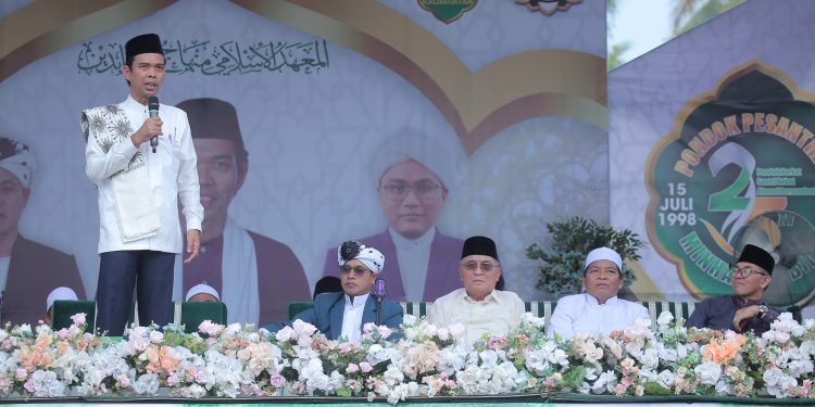 BUPATI HSS DAN WAKIL BUPATI HSS HADIRI TABLIGH AKBAR DI PONPES MINHAJUL ABIDIN