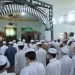 PJ. BUPATI HSS MENJALIN KEDEKATAN DENGAN MASYARAKAT MELALUI SHOLAT JUM’AT BERJAMAAH DI MASJID ARRAUDAH KANDANGAN