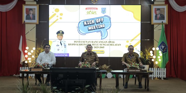 KICK OFF MEETING RPJPD 2025-2045 KAB. HSS SECARA RESMI DIBUKA OLEH PENJABAT BUPATI