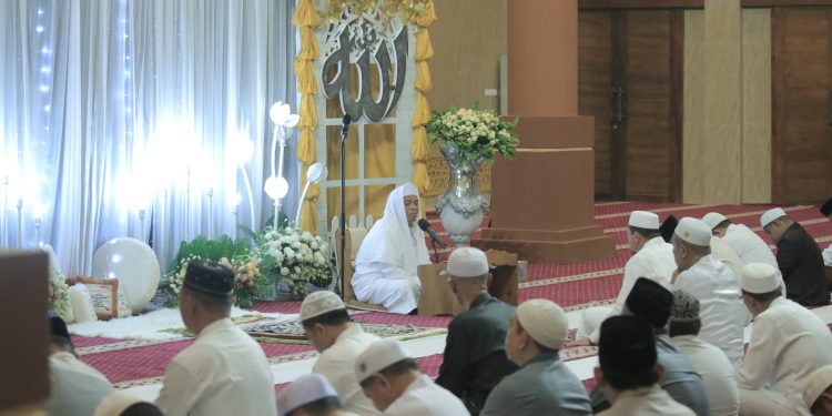 MASJID NURUL HIDAYAH ISLAMIC CENTER : GELAR PERDANA KAJIAN MALAM SELASA DAN MENJADI AGENDA RUTIN MINGGUAN