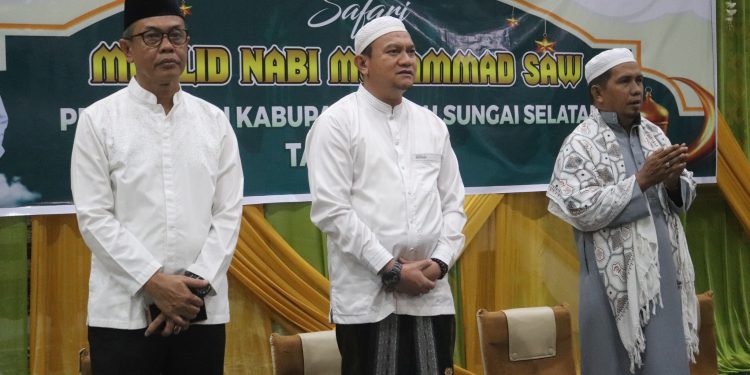 SAFARI MAULID PEMKAB HULU SUNGAI SELATAN BERSAMA MASYARAKAT AMPARAYA KECAMATAN SIMPUR