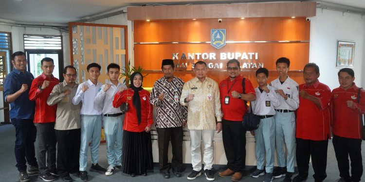 PJ BUPATI HULU SUNGAI SELATAN SAMBUT HANGAT PESERTA LOMBA KETERAMPILAN SISWA NASIONAL SMK-DIKSUS: DORONG SEMANGAT JUANG DAN PRESTASI YANG BERKUALITAS!