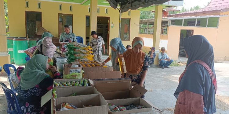 GELAR PANGAN MURAH TOKO TANI INDONESIA (TTI) DI DESA TANIRAN SELATAN KEC. ANGKINANG