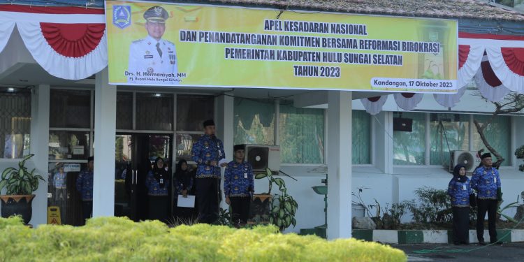 PJ BUPATI HERMANSYAH PIMPIN APEL KESADARAN NASIONAL UNTUK PERTAMA KALINYA