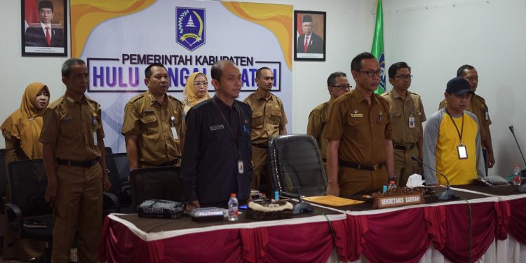 SEKDA KAB. HSS HADIRI RAKOR TPID GUNA BAHAS LANGKAH KONKRET PENGENDALIAN INFLASI 2023 DI DAERAH