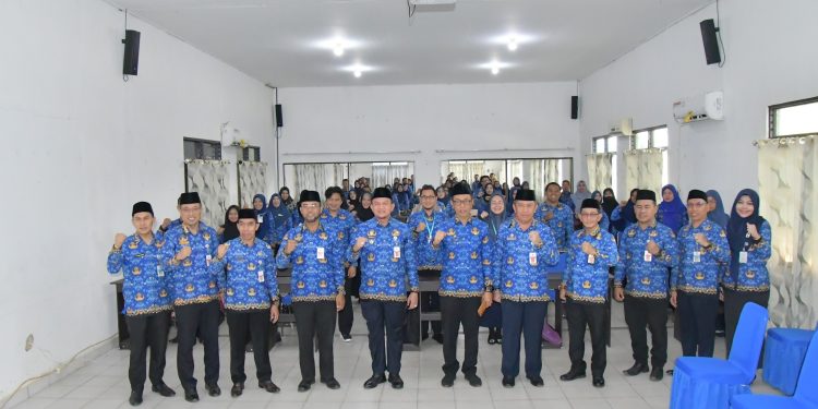 BUKA SECARA RESMI PELATIHAN, PJ BUPATI HSS: TINGKATKAN KEAHLIAN PENGELOLAAN KEUANGAN DI SEKOLAH