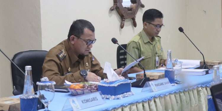 HADIRI RAPAT UMUM PEMEGANG SAHAM PT. TIRTA AMANDIT, PJ. BUPATI HSS HARAP TINGKATKAN LAYANAN