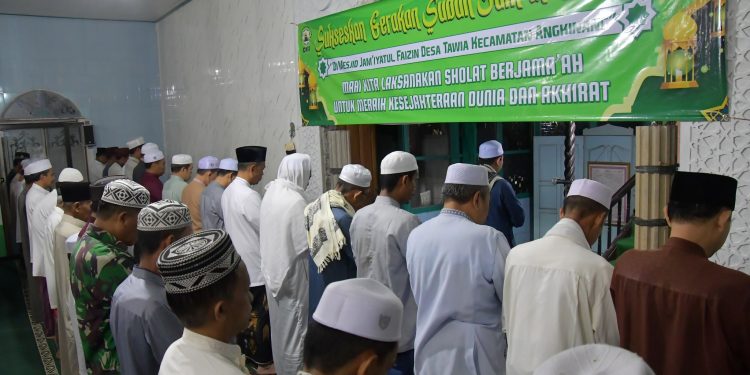 SEKDA HADIRI SUBUH BERKAH DI MASJID JAM’IYYATUL FAIZIN DESA TAWIA