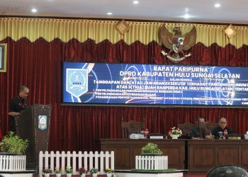 SEKDA KAB. HSS SAMPAIKAN JAWABAN PIHAK EKSEKUTIF TERHADAP PANDANGAN UMUM FRAKSI-FRAKSI ATAS 3 BUAH RANPERDA