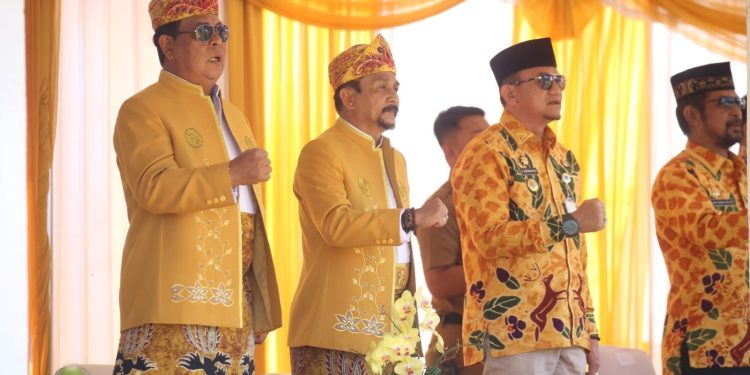 PERERAT SILATURAHMI, KABUPATEN HSS HADIRI PERINGATAN HARI JADI TANAH LAUT KE-58