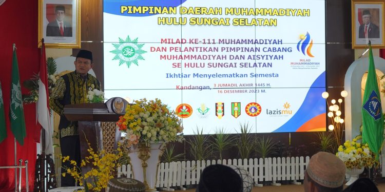 PJ BUPATI HSS DRS. H. HERMANSYAH, M.M HADIRI PERINGATAN MILAD KE-111 MUHAMMADIYAH DAN PELANTIKAN PIMPINAN CABANG