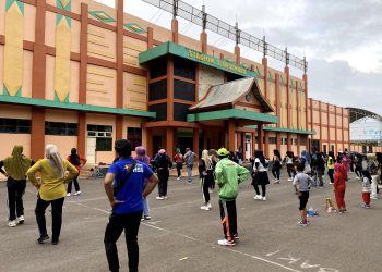 TINGKATKAN SEMANGAT OLAHRAGA MASYARAKAT BUMI RAKAT MUFAKAT, KORMI DAN ASIAFI KAB. HSS GELAR KEGIATAN AEROBIK BERSAMA