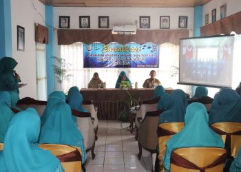 TINGKATKAN GIZI MASYARAKAT, PJ KETUA TP PKK KAB HSS HADIRI SOSIALISASI FORIKAN