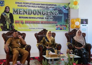TINGKATKAN MINAT BACA SEJAK DINI, BUNDA LITERASI HSS HJ. RUSNAWATI MENDONGENG